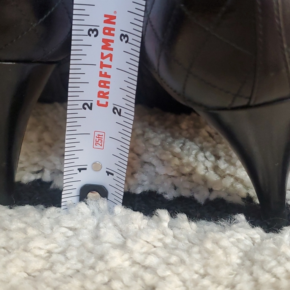 BRUNO MAGLI HEELS - Picture 15 of 15
